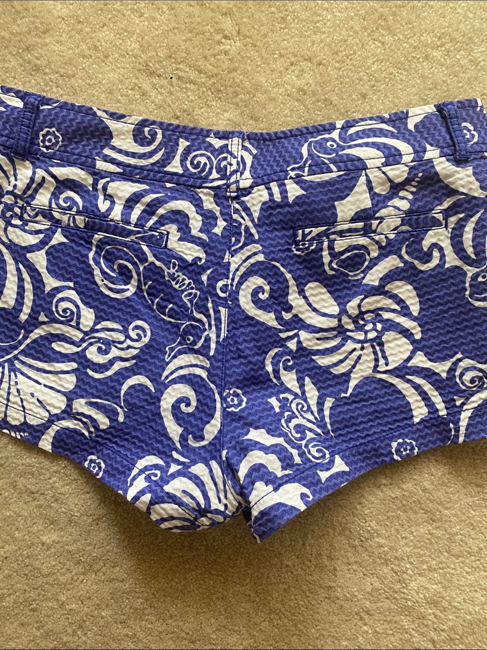 Lilly Pulitzer size 10  the Walsh shorts under the sea blue & white - Picture 5 of 5